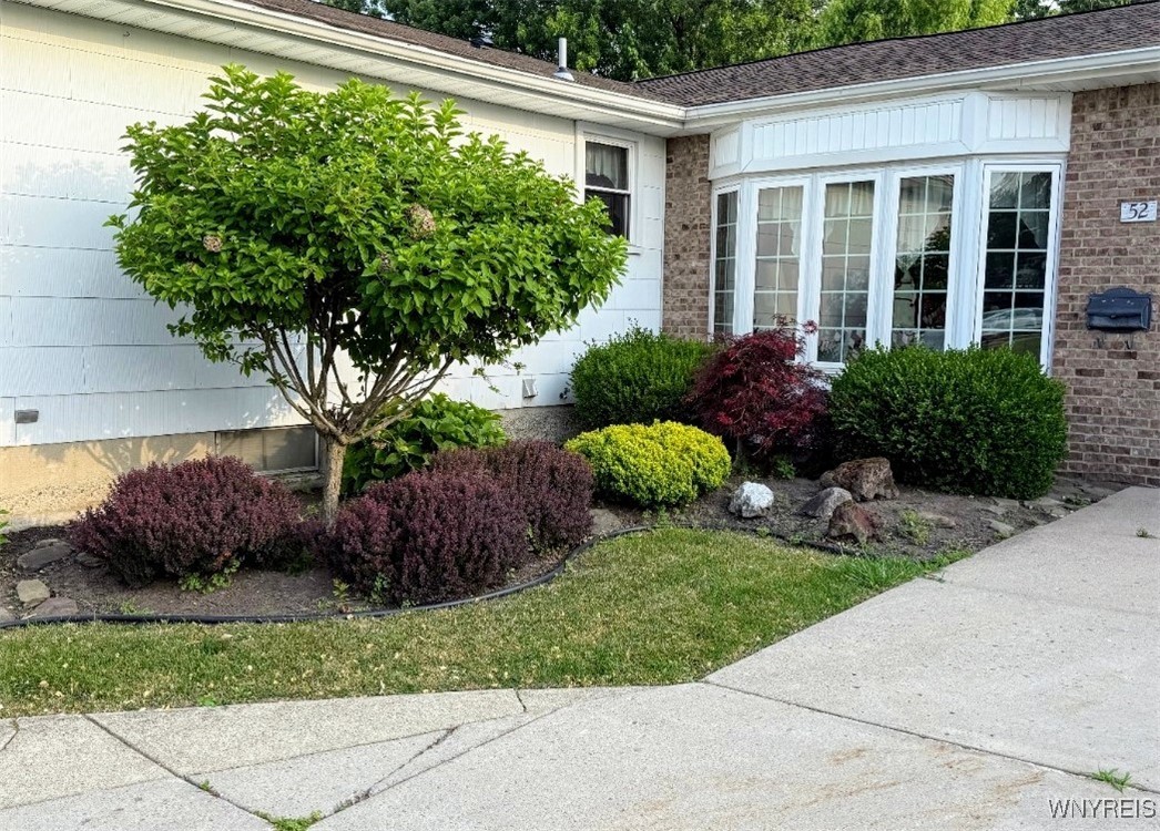 photo 2 : 52 Bernice Drive, West Seneca NY 14224