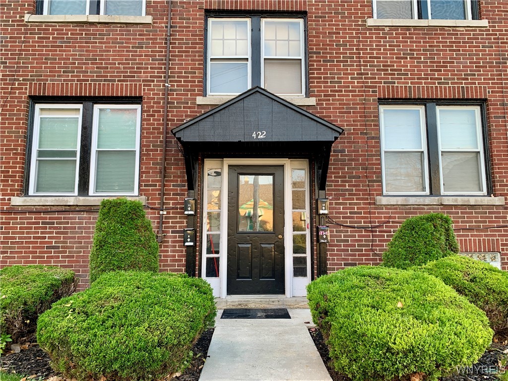 photo lm0jPaxFeyI0BkpbxB: 422 Skillen Street 11, Buffalo NY 14207