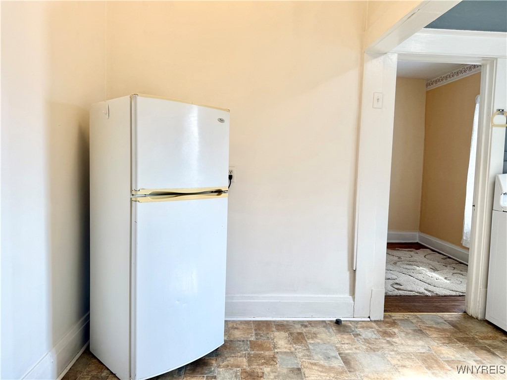 photo 3 : 422 Skillen Street 11, Buffalo NY 14207