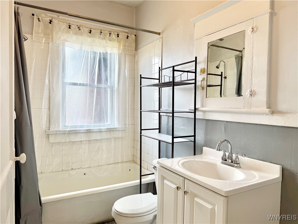 photo undefined: 422 Skillen Street 11, Buffalo NY 14207
