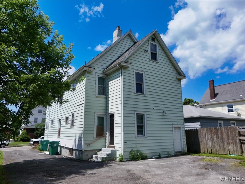 photo Befy32KiPDco: 2841 Macklem Avenue 1, Niagara Falls NY 14305