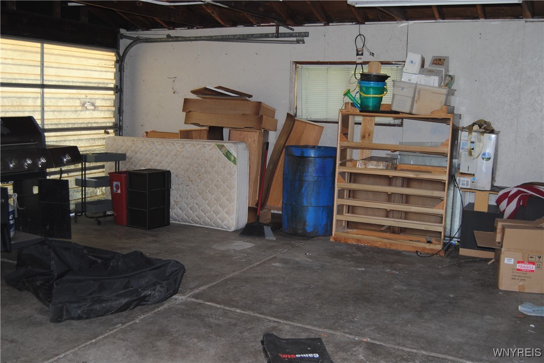photo 21egyff7: 3028 Welch Avenue, Niagara Falls NY 14303