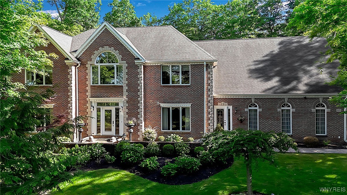 photo Ja4qH1DZwurgCrLSh5qy15a48GANkLPOpQE: 9875 Hollingson Rd, Clarence NY 14031