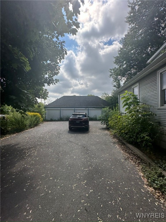 photo 1 : 3911 Main Street, Amherst NY 14226