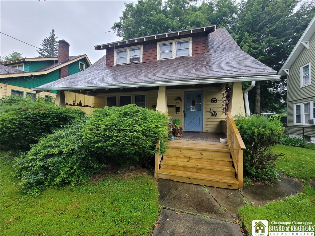 photo hvYlnX7TBV-28: 421 Falconer Street, Jamestown NY 14701