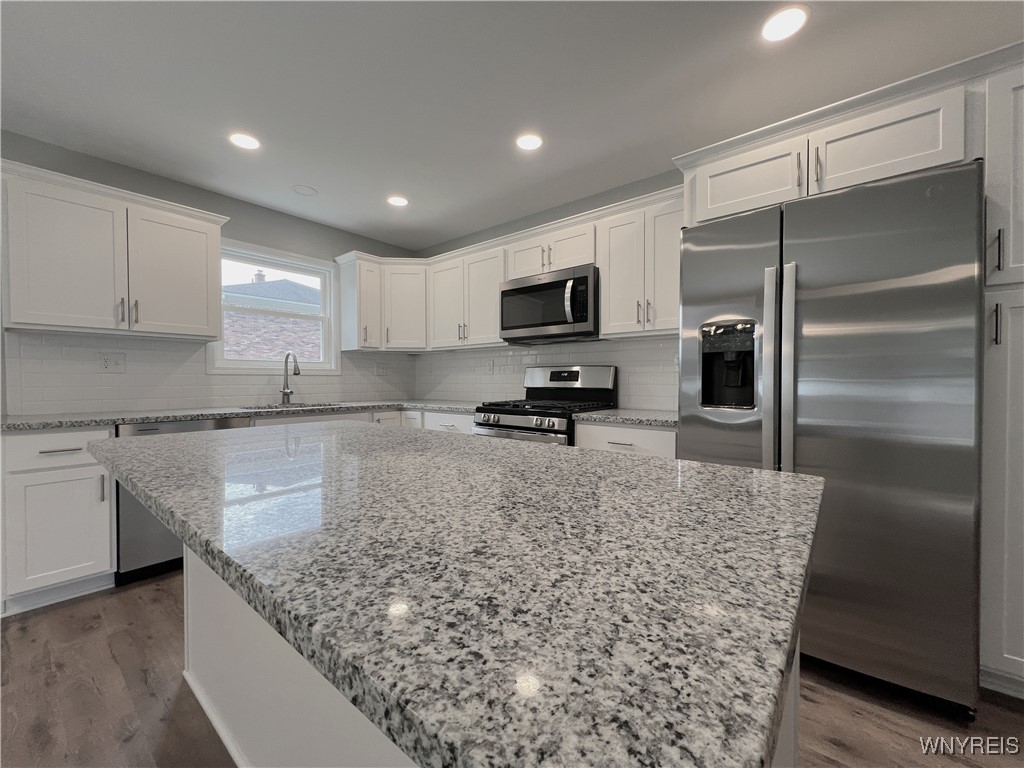 photo 4 : 1589 Center Road, West Seneca NY 14224