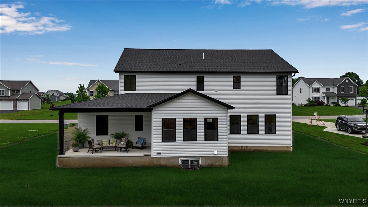 photo 1 : 20 Knoche Way, Orchard Park NY 14127