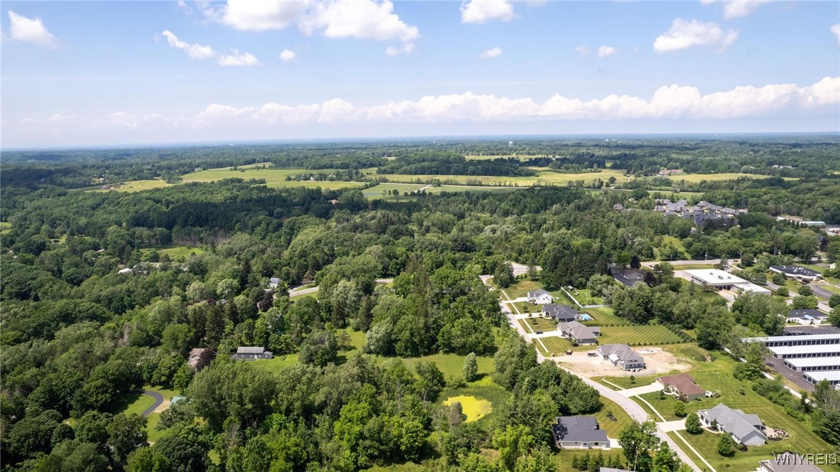 photo 4 : 7 Reed Hill Drive, Aurora NY 14052