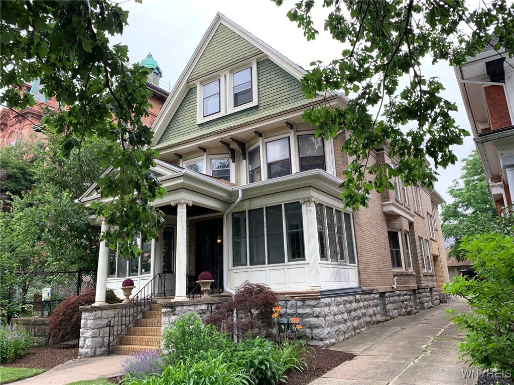 photo Y-JAyg9BT4d2VjA: 388 Lafayette Ave, Buffalo NY 14213