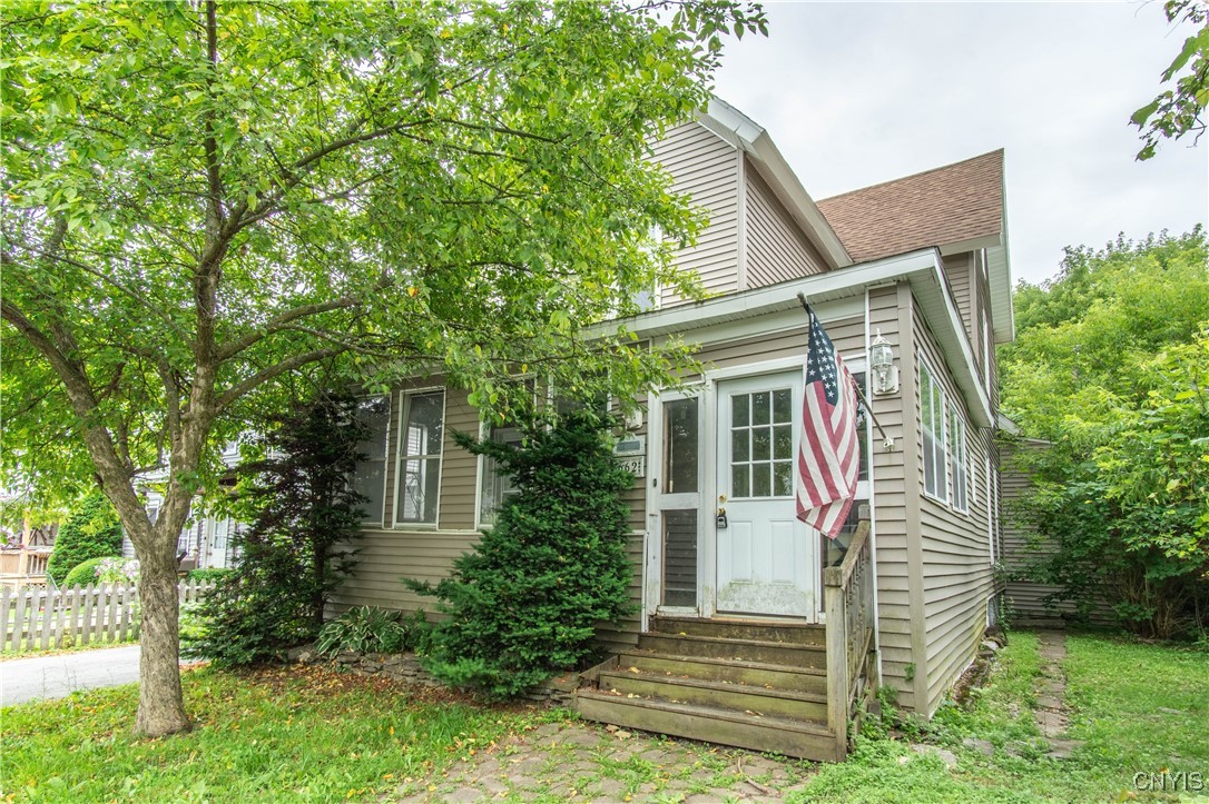 photo dW1i4uuFu7h0E2XXR7eEHQ3mGPlIOAGrjqOH09sTo: 662 Burchard Street, Watertown City NY 13601