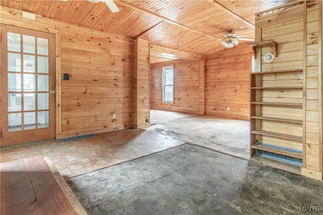 photo 4 : 662 Burchard Street, Watertown City NY 13601