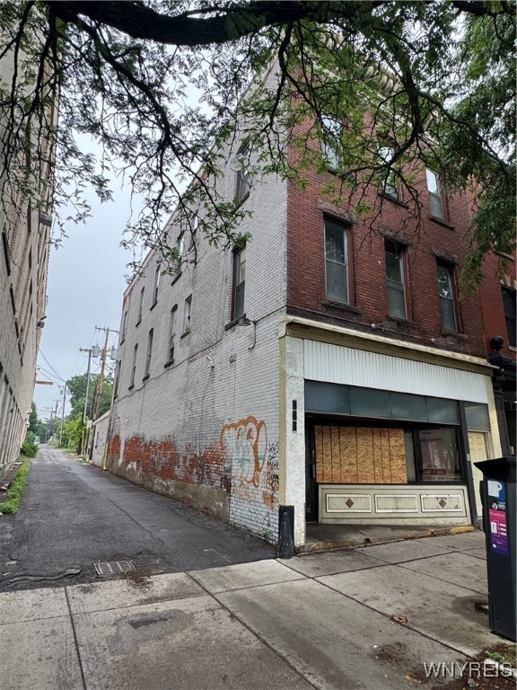 photo undefined: 316 Niagara Street, Niagara Falls NY 14303