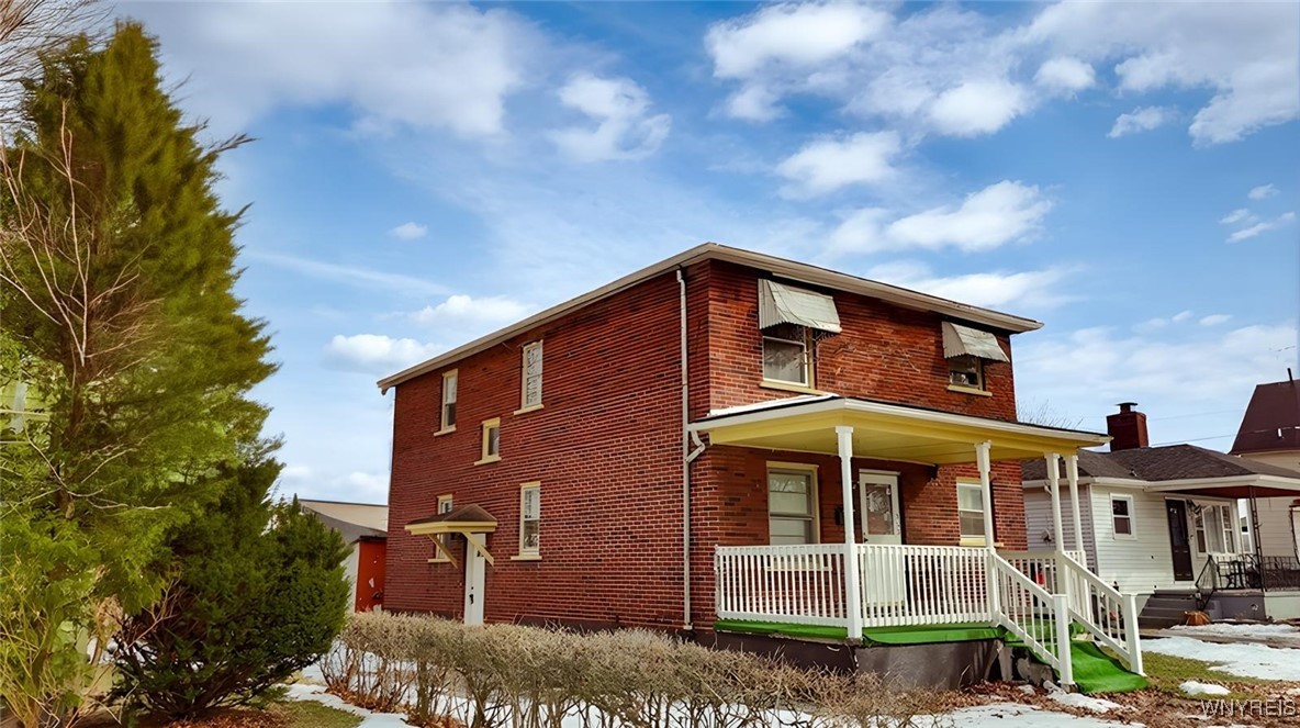 photo PLg: 353 38th Street, Niagara Falls NY 14303