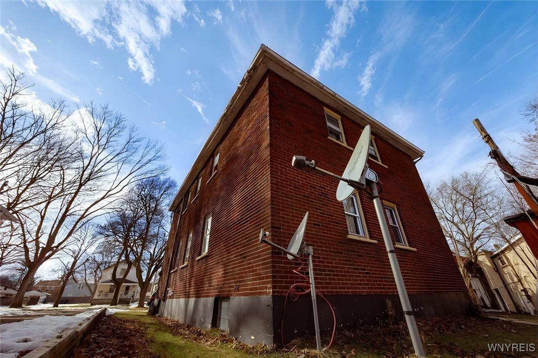 photo 2 : 353 38th Street, Niagara Falls NY 14303