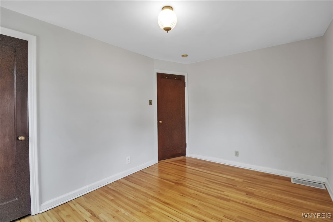 photo 4 : 54 Arthur Street, Cheektowaga NY 14225