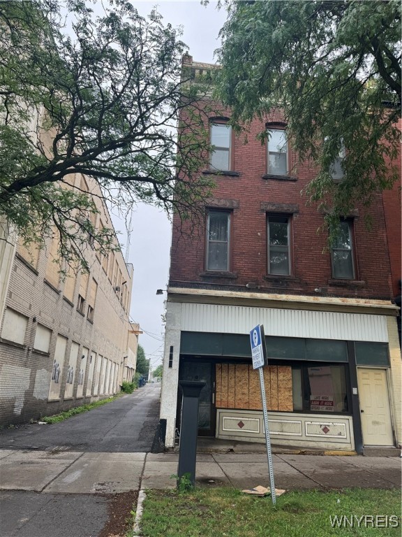 photo 2 : 316 Niagara Street, Niagara Falls NY 14303