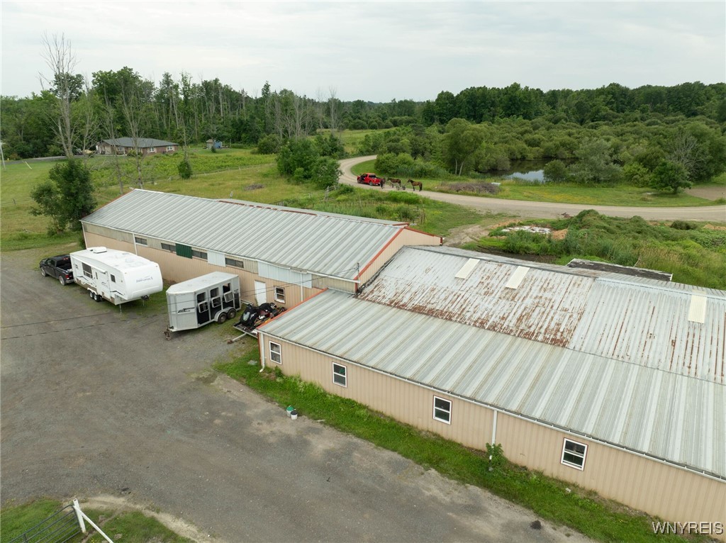 photo 3 : 7452 Southwestern Boulevard, Evans NY 14047