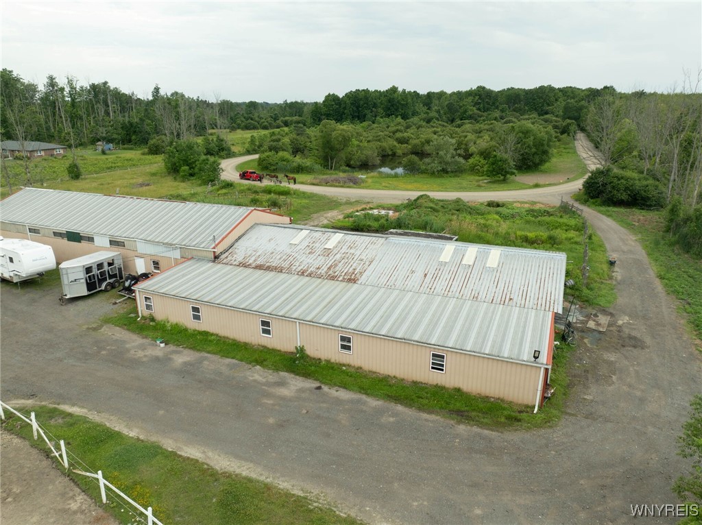 photo 4 : 7452 Southwestern Boulevard, Evans NY 14047