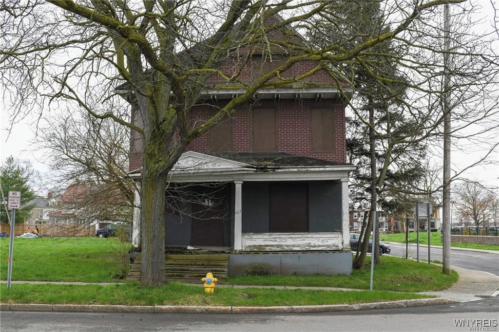 photo 2 : 609 Rainbow Boulevard, Niagara Falls NY 14303