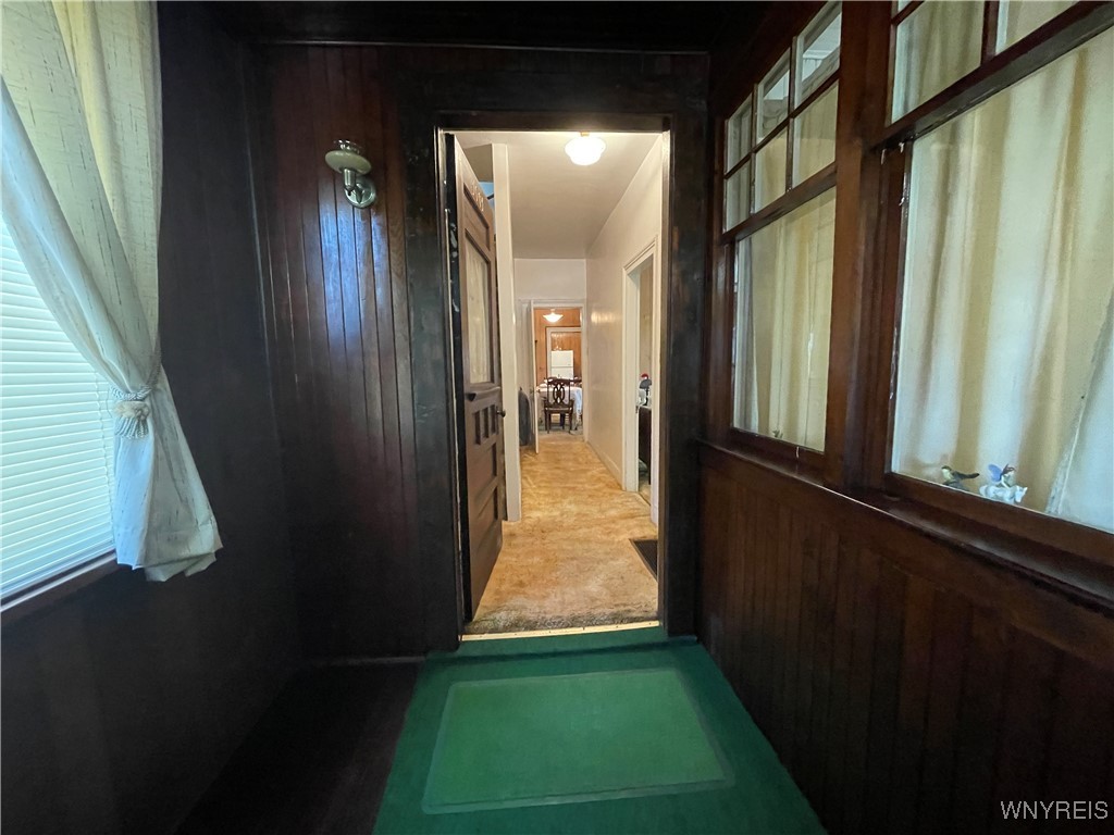 photo 3 : 1061 Niagara St Street, Buffalo NY 14213