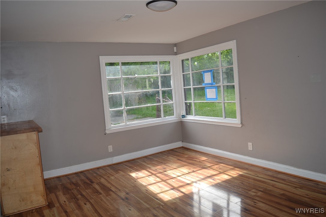 photo 4 : 57 East End Avenue, Cheektowaga NY 14225