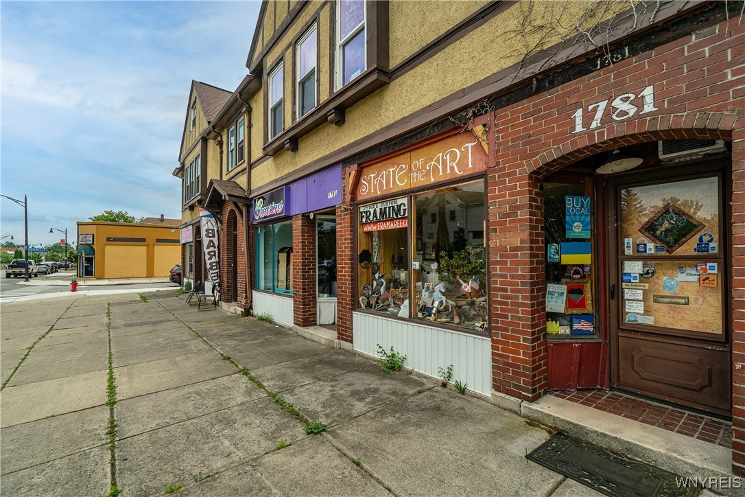 photo 3 : 1781 Hertel Avenue, Buffalo NY 14216