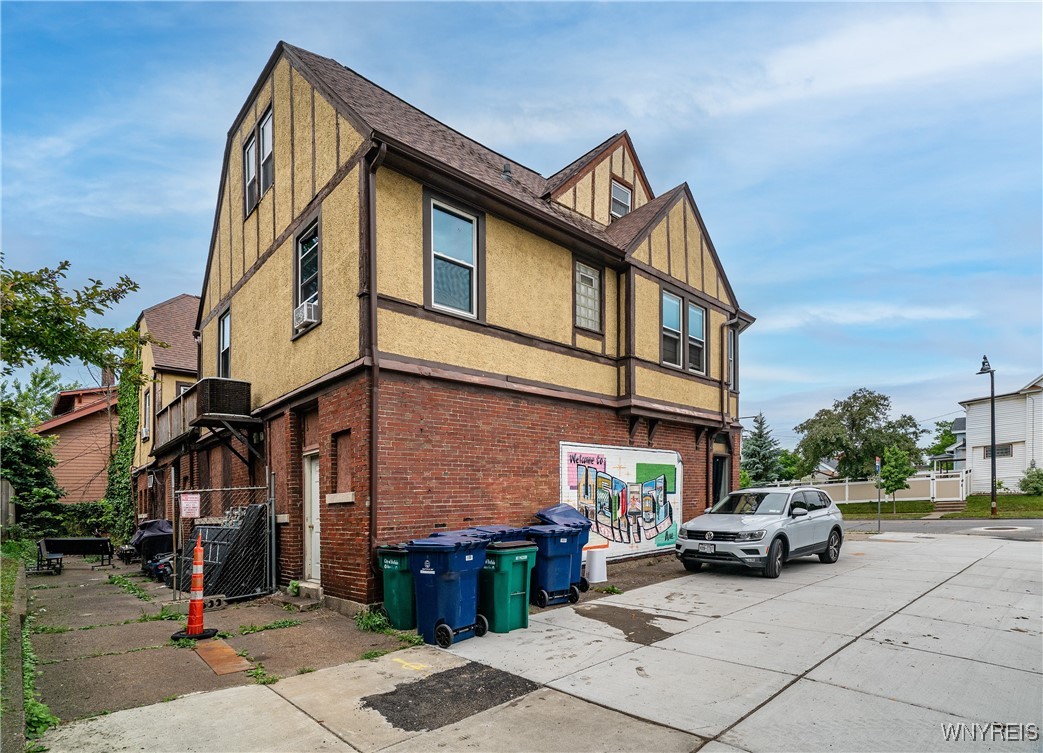 photo 4 : 1781 Hertel Avenue, Buffalo NY 14216