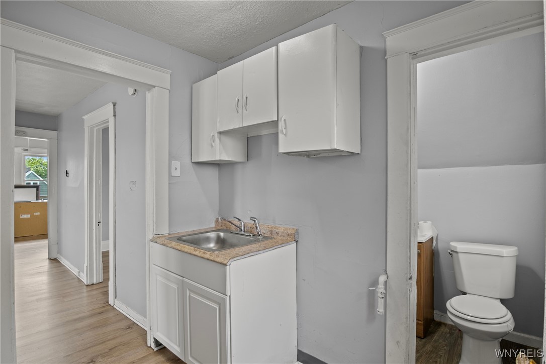 photo 4 : 1810 Niagara Street, Niagara Falls NY 14303