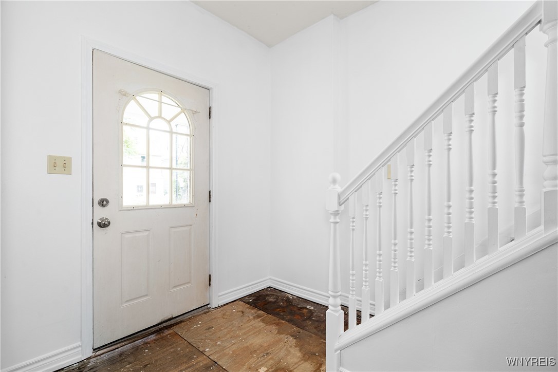 photo 4 : 71 Hoyt Street, Buffalo NY 14213