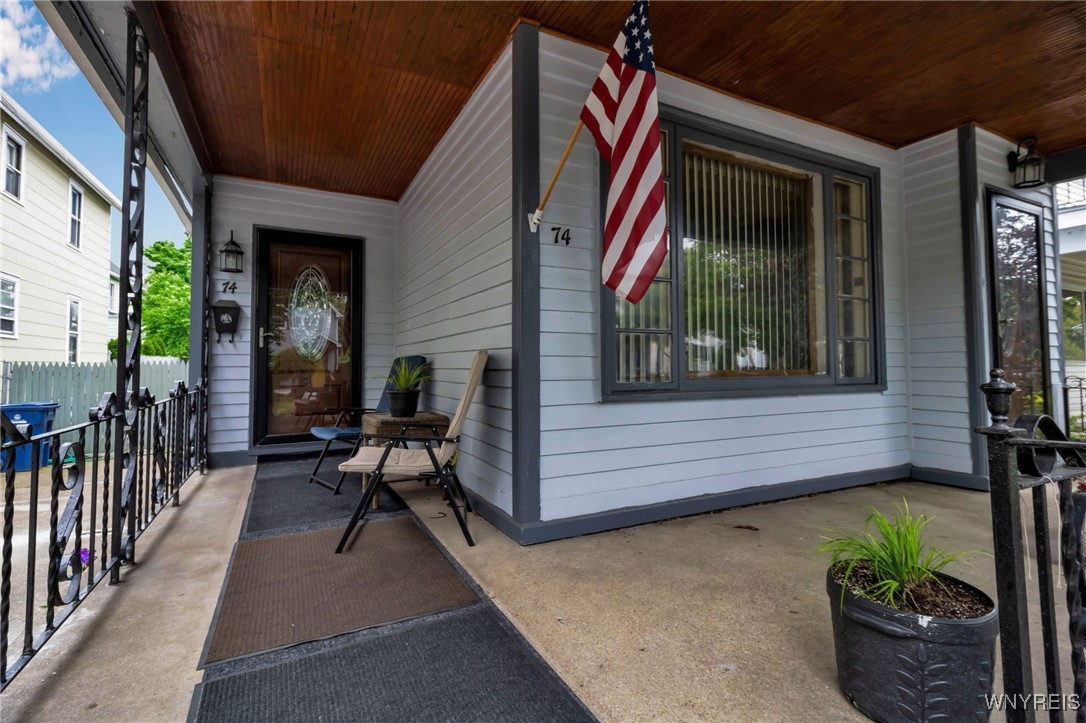 photo 1 : 74 16th Street, Buffalo NY 14213