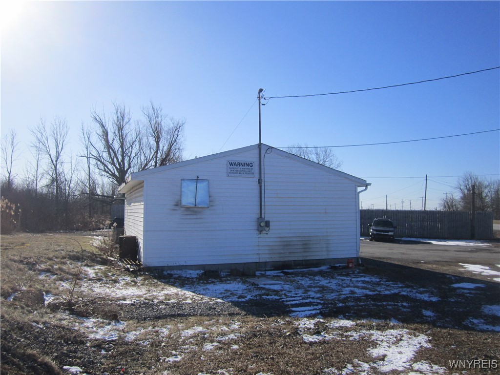 photo undefined: 6341 Walmore Road, Wheatfield NY 14304