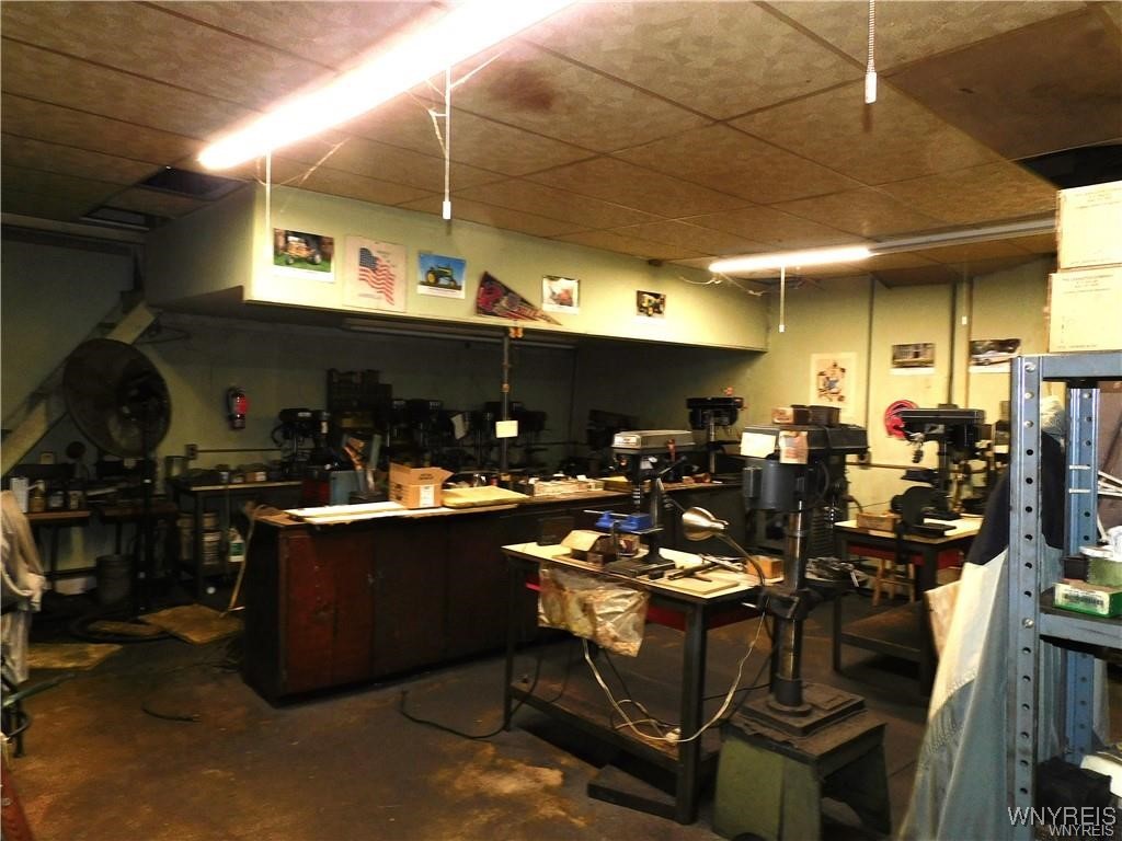 photo 3 : 2746 W Church St Street, Eden NY 14057