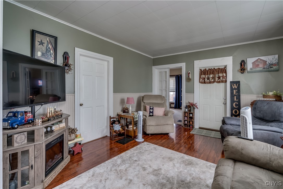 photo 4 : 207 North Indiana Avenue, Watertown City NY 13601