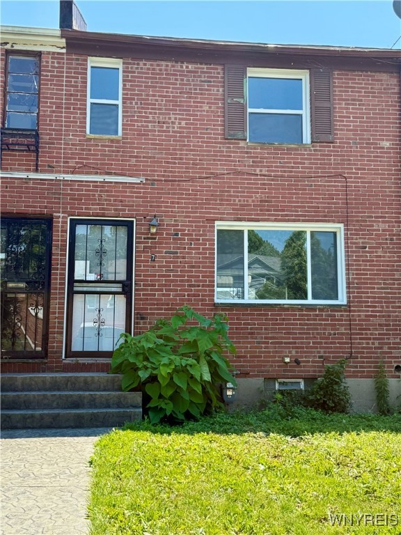 photo 0: 7 Bennett Village, Buffalo NY 14214