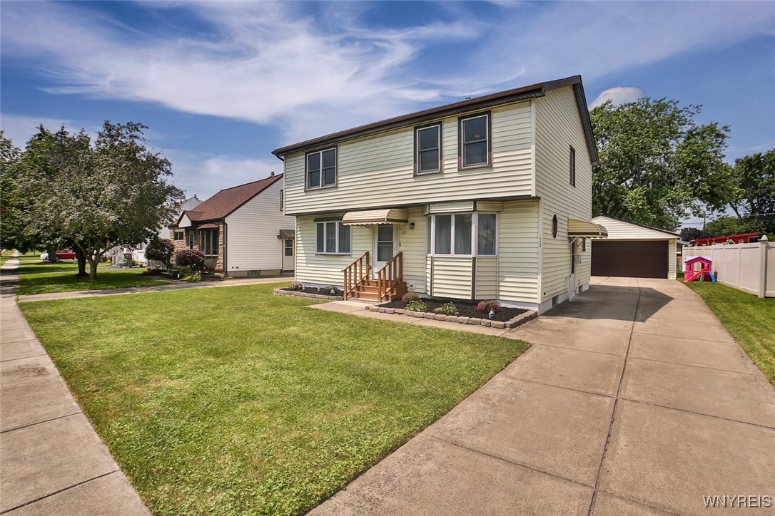 photo 2 : 112 Nokomis Parkway, Cheektowaga NY 14225