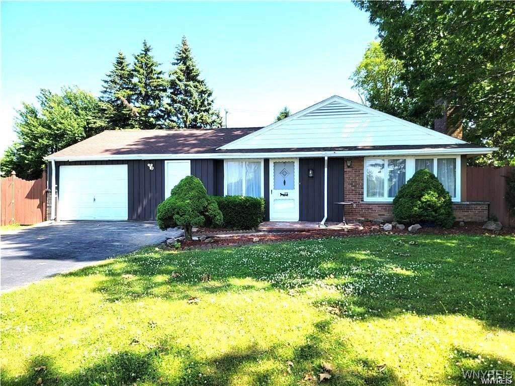 photo NayVUt8S0vRPr6q2WvMUYuGt1kDwNRb2cMroGVfw: 664 Upper Mountain Road, Lewiston NY 14092