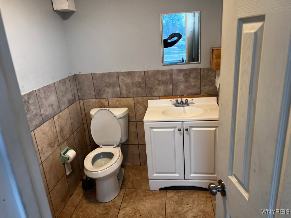 photo undefined: 1082 Kenmore Avenue, Buffalo NY 14216