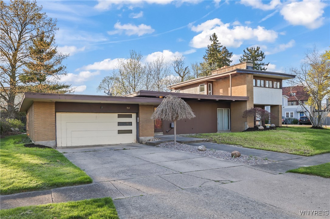 photo undefined: 722 College Ter Terrace, Niagara Falls NY 14305