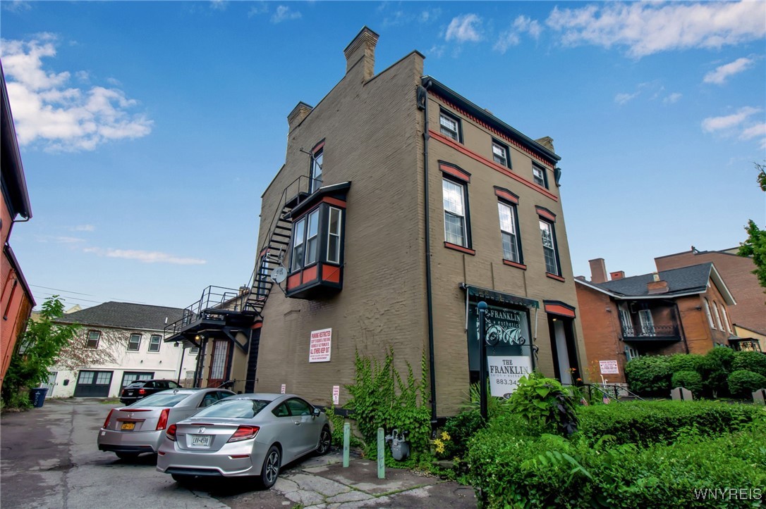photo 5Hic8JVOgds5H-S20YPqU: 452 Franklin Street, Buffalo NY 14202