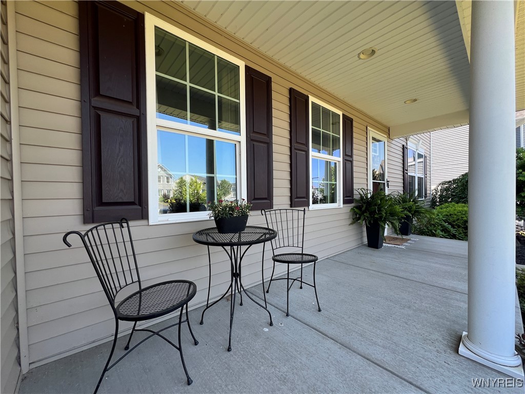 photo wW3n9Jqo4PWgy6tcW1Gb1i: 45 Middlebury Lane, Lancaster NY 14086