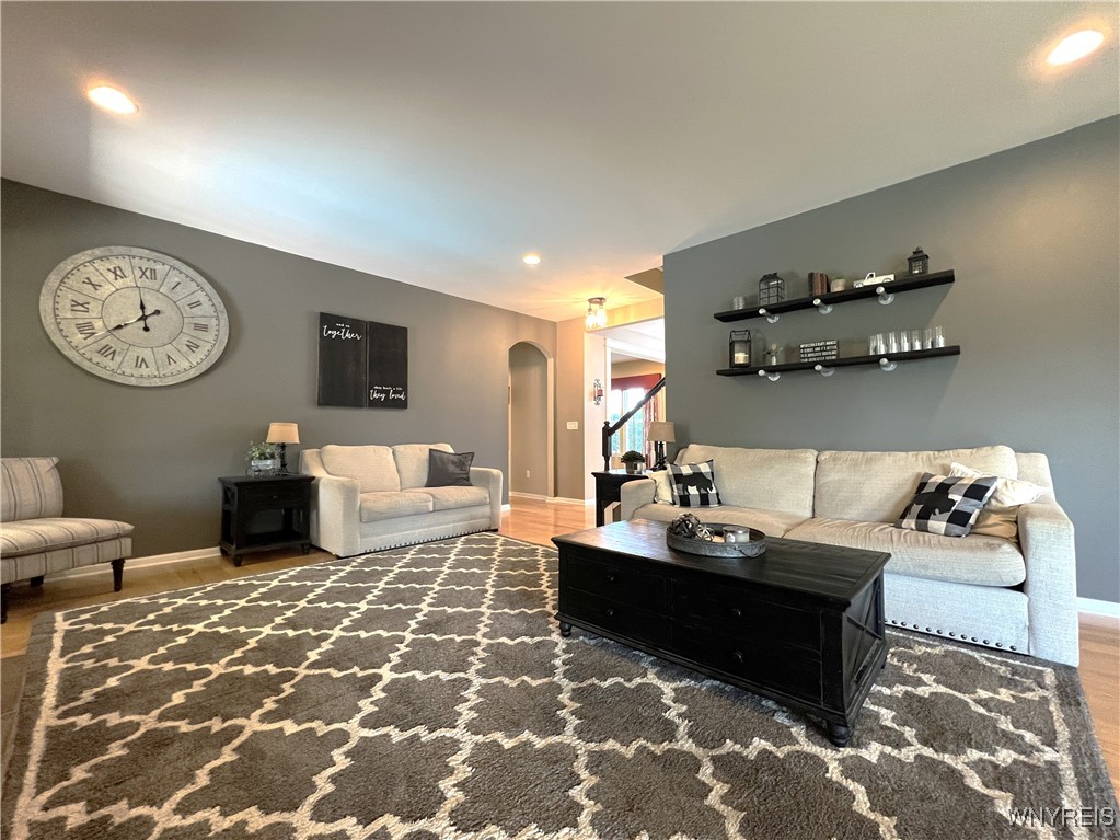 photo 4 : 45 Middlebury Lane, Lancaster NY 14086