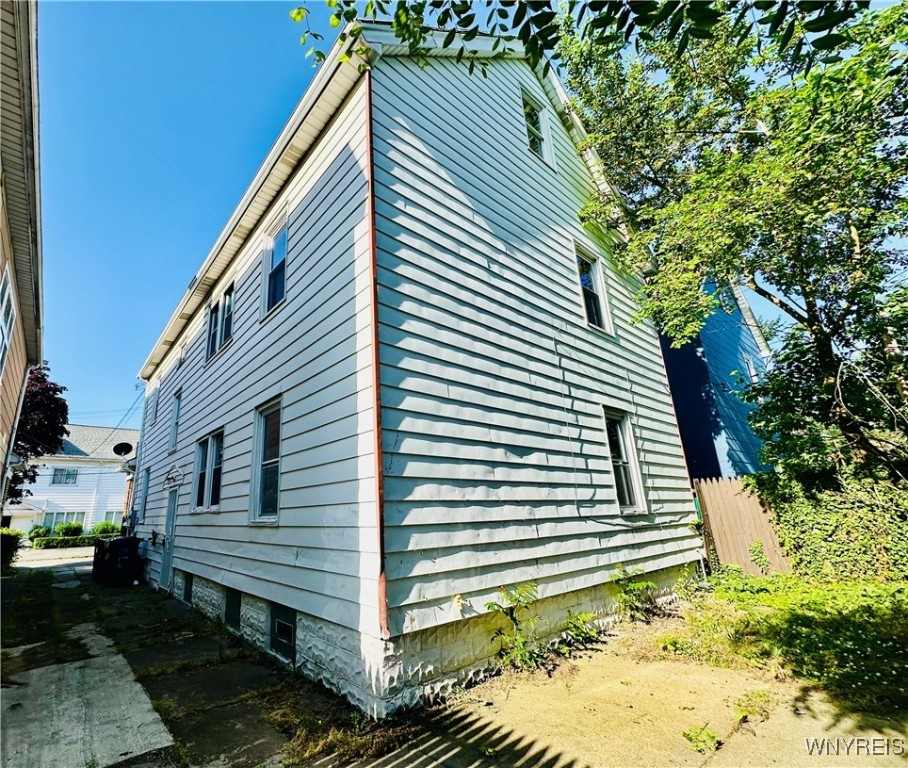 photo 3 : 67 Holmes Street, Buffalo NY 14207