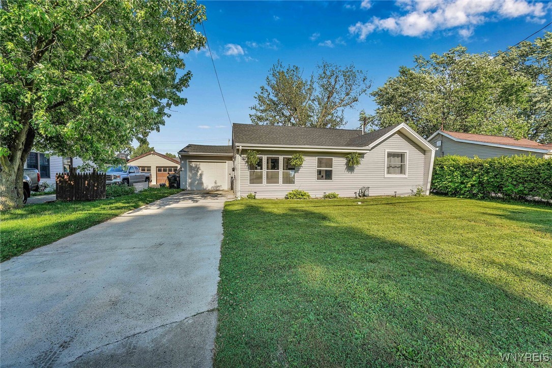photo undefined: 278 Aurora Street, Lancaster NY 14086