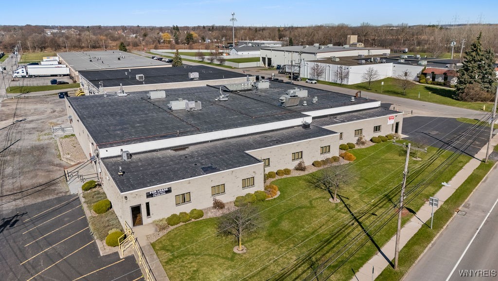 photo dlKrnZ4t321AI: 4120 Hyde Park Boulevard, Niagara Falls NY 14305
