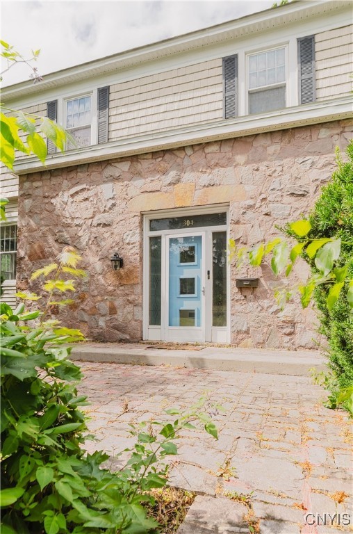 photo 4 : 304 Flower Avenue West, Watertown City NY 13601