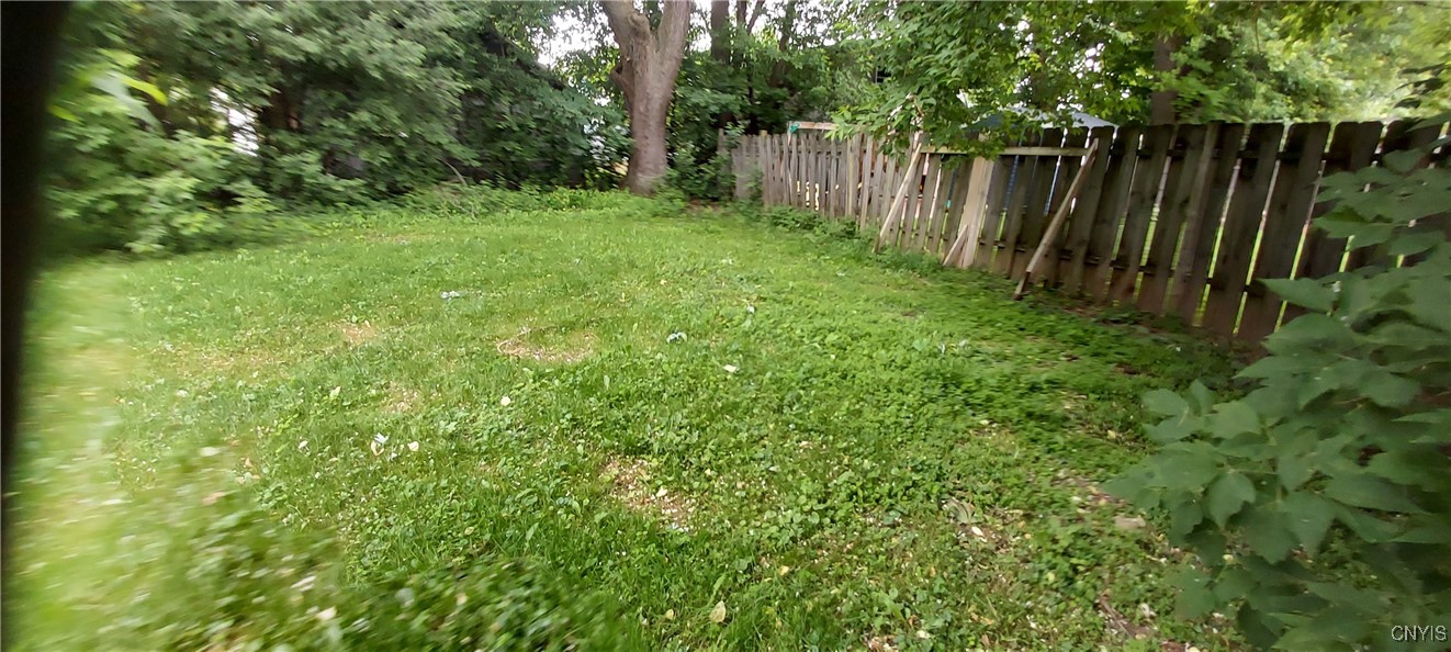photo 2 : 318 North California Avenue, Watertown City NY 13601