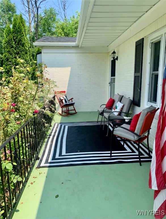 photo 3 : 4049 River Road, Lewiston NY 14174