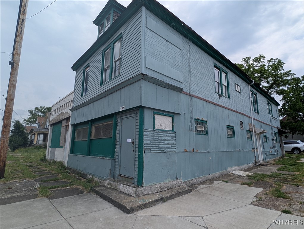 photo ijpjCafYVucD6dvRDjgmxINx73kB9z4Fy8: 133 Kingsley Street, Buffalo NY 14208