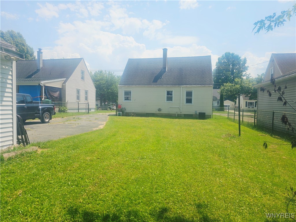 photo FuzruVcUGmU8-uMRbkQ54MlX1Wi2g: 104 Eden Street, Buffalo NY 14220