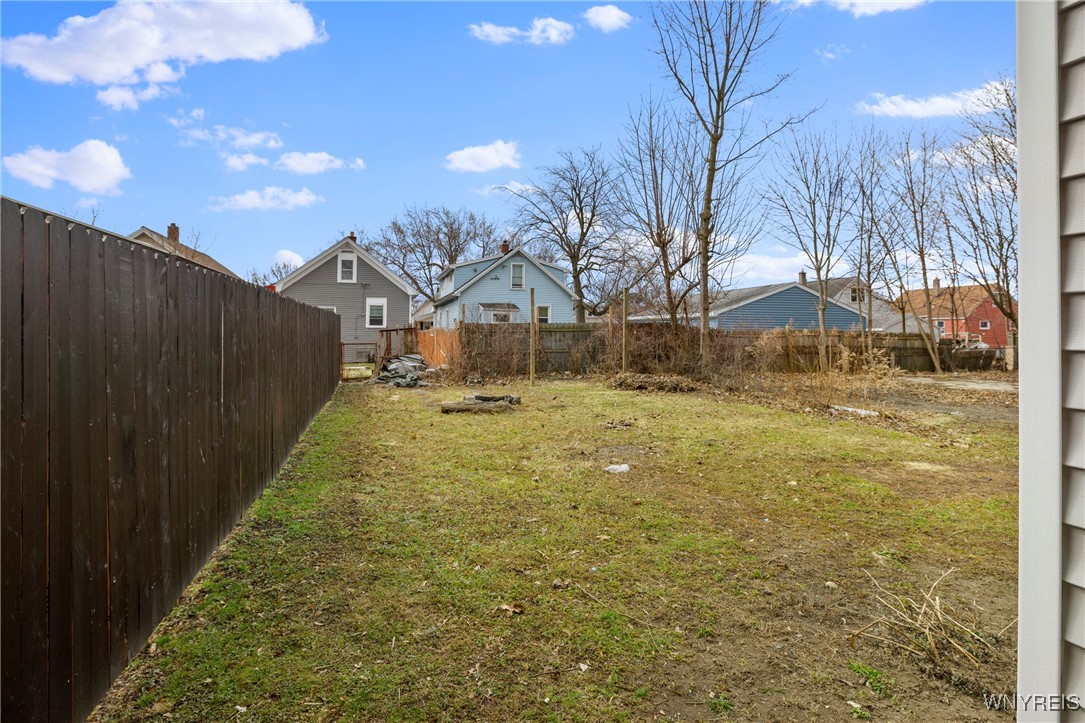 photo 3BubSXjfiCQN4vnXzaKJjsLU25mtJWyCJASeQ: 33 Good Avenue, Buffalo NY 14220